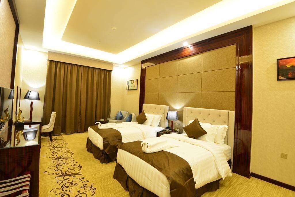 Holiday Khaleej Riyadh Exterior photo
