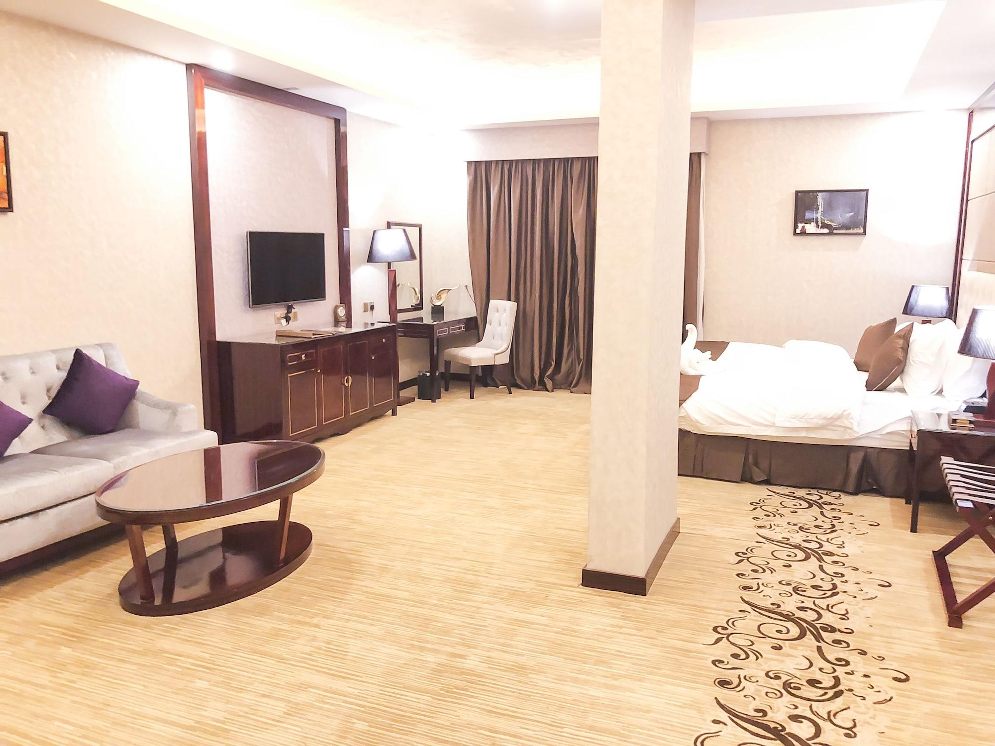 Holiday Khaleej Riyadh Exterior photo